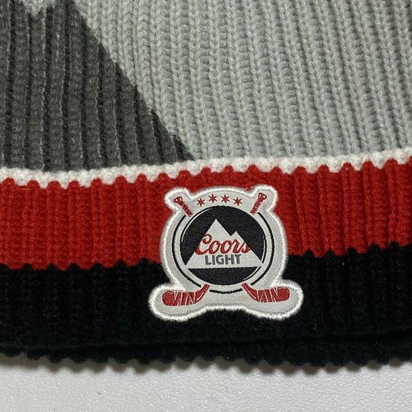 Coors Light Detroit Red Wings Beanie Gray Knit Poof Ball NHL Hat Cap - Picture 3 of 4